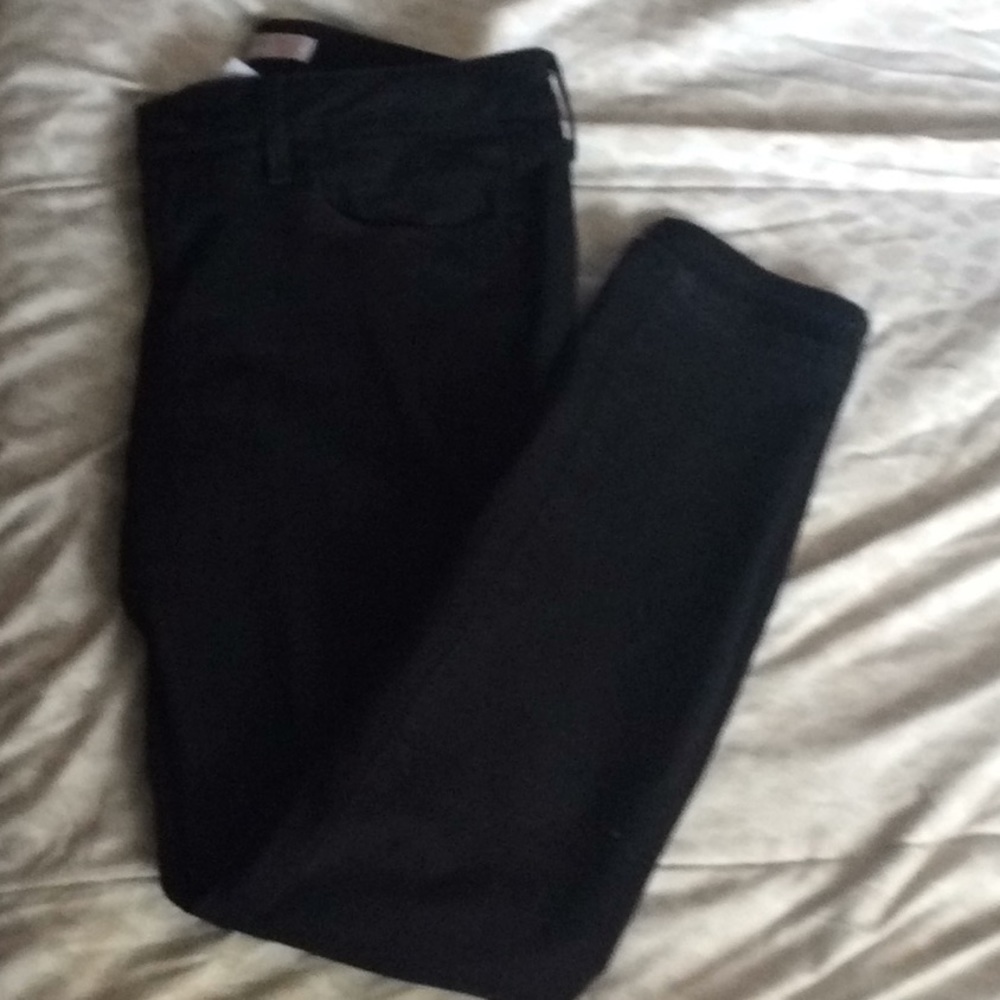 all black jeans